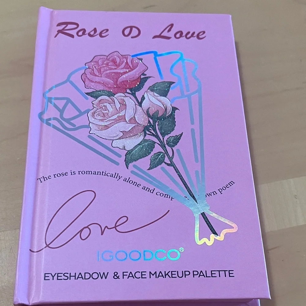Rose D Love Eyeshadow Palette - Pink